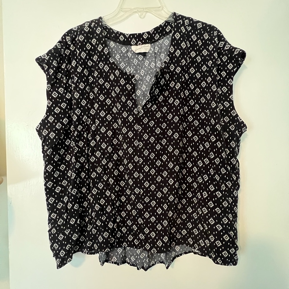 Universal thread blouse XXL